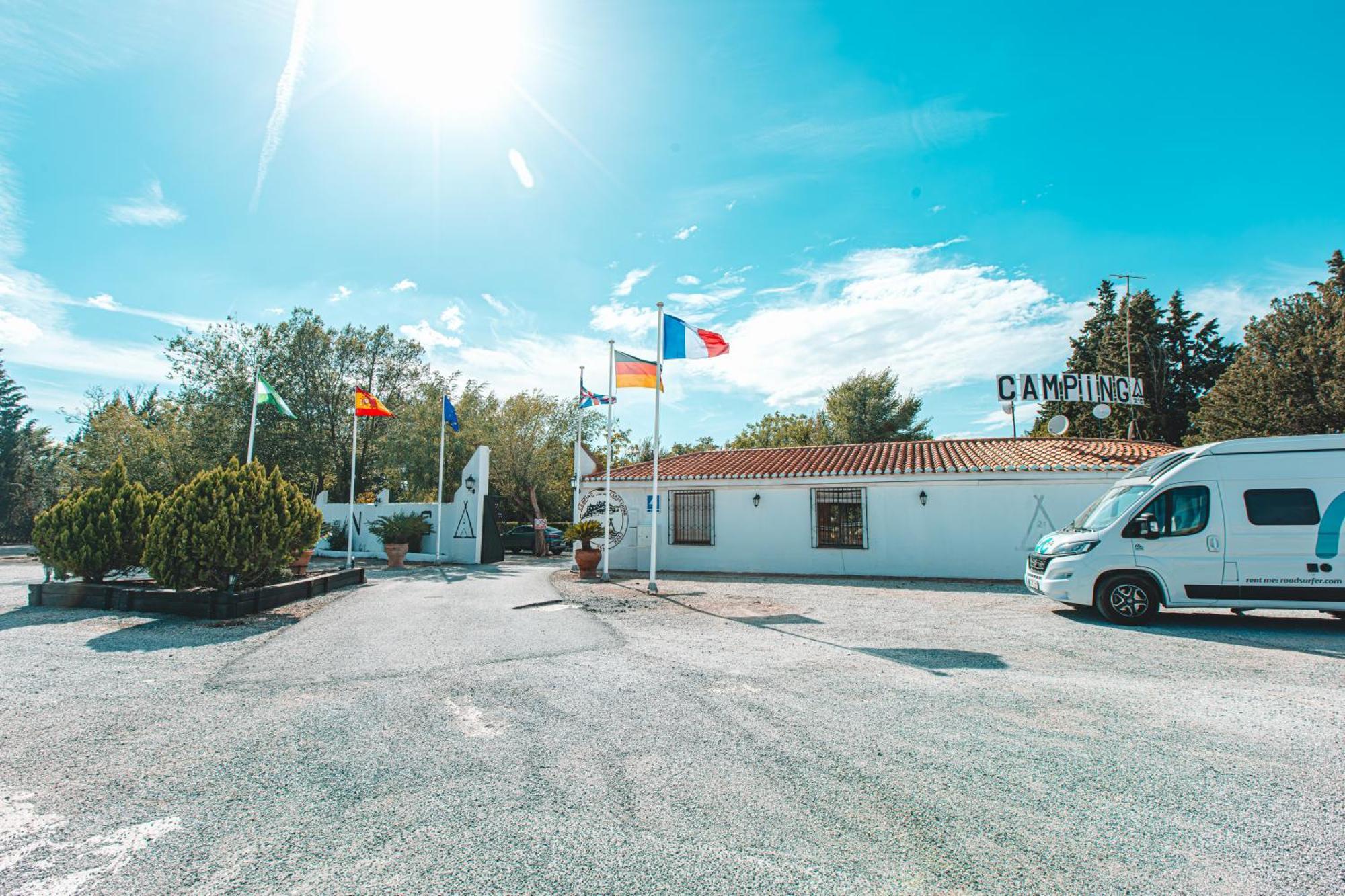 Camping & Bungalows Suspiro Del Moro Otura Kültér fotó